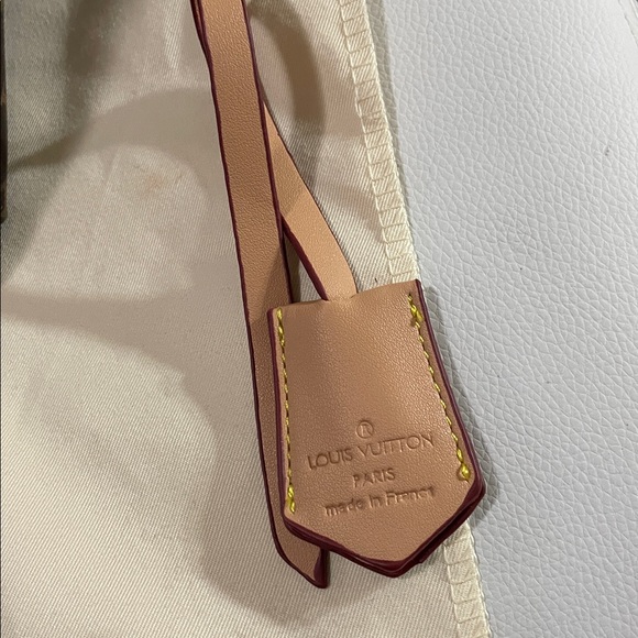 Luxury Designer Brown Tote Bag - Picture 5 of 10